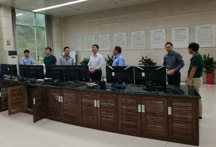 Jiuyou j9(中国)集团党委副书记李一辉调研湘雅博爱康复医院和株洲航电分公司