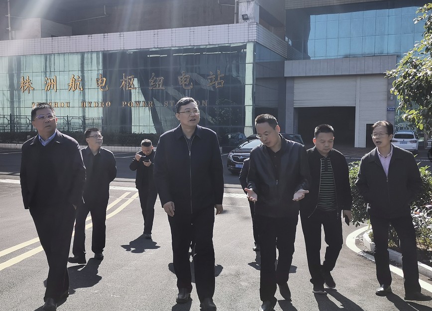 集团总经理苏德辉一行赴株洲航电分公司督查安全生产经营工作 集团总经理苏德辉一行赴株洲航电分公司督查安全生产经营工作