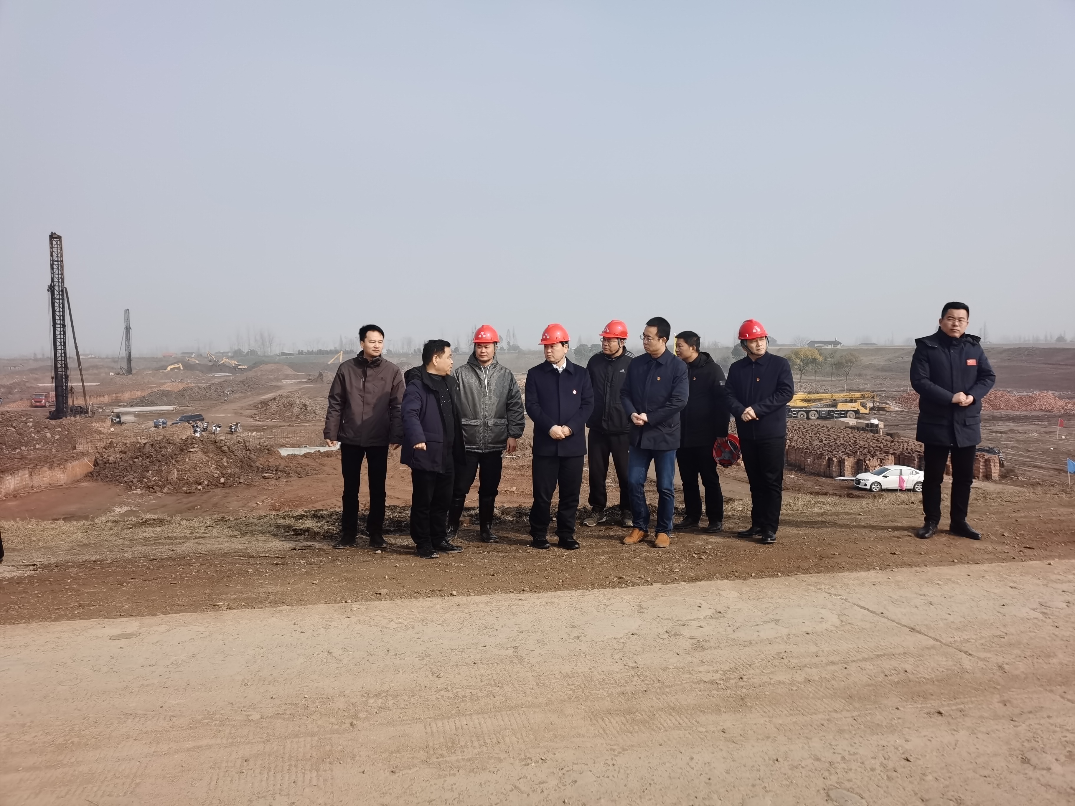 沅江市委市人大市政府市政协主要领导调研机制砂和砂石集散中心项目 沅江市委市人大市政府市政协主要领导调研机制砂和砂石集散中心项目