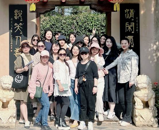 公司组织女员工开展庆祝妇女节活动 公司组织女员工开展庆祝妇女节活动