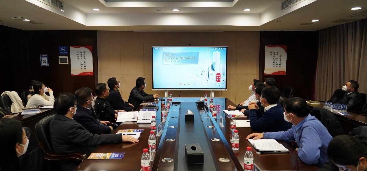 新疆生产建设兵团第六师红旗农场党委书记郑礼华一行来司走访座谈 新疆生产建设兵团第六师红旗农场党委书记郑礼华一行来司走访座谈