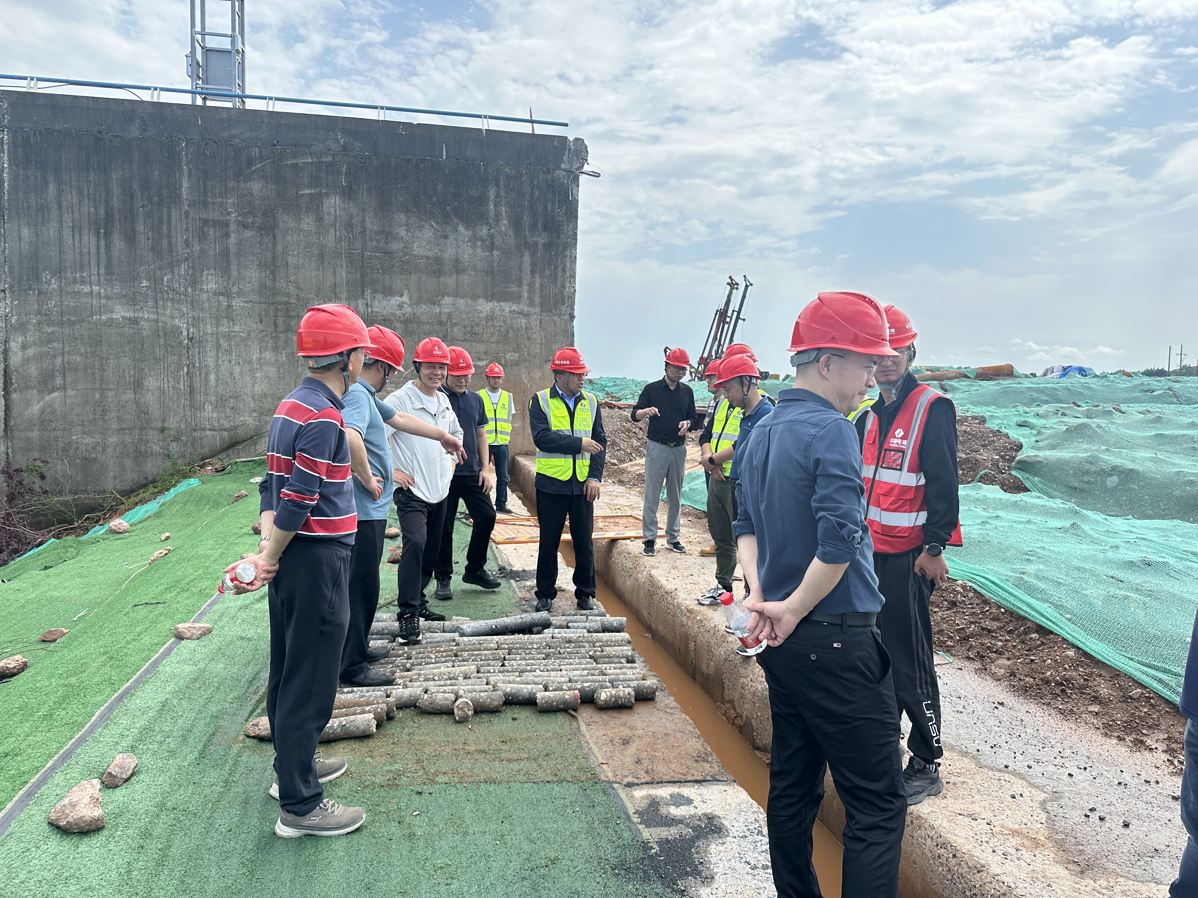 图片6.jpg 图片6.jpg